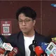 綠營推銷沈伯洋大法曝光！黃捷、吳沛憶出招「把貼紙丟捷運上」
