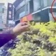 影/北市早餐店衝突男子暴走亮刀　警速逮人送辦