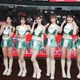 洋基女孩前進天使主場　美國球迷瘋拍：太可愛了吧