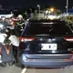松山機場停車場嚴重事故　男子夾困車底命危