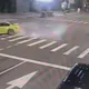 影/一時興起...台中深夜BMW路口甩尾燒胎　最高罰3萬6+扣牌半年