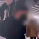 影/張文翻版？北車暴走男不爽被撞　失控「月台揮刀」