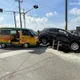 雲林娃娃車車禍！車頭毀壞變形　車上11名幼童幸未受傷