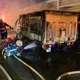 新北環快縣民大道匝道火燒車　貨車全面燃燒成廢鐵