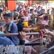 影/南鯤鯓代天府接神轎淪大亂鬥！黑衣男PK官將首掛彩