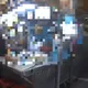 影/高雄口香糖販發酒瘋！翻桌砸店、頭撞玻璃　 警帶回保護管束