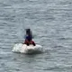 影/苗栗11歲男童坐保麗龍漂流海上！嚇壞釣客　海巡火速救援