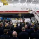 新空軍一號亮相！卡達致贈波音747　川普讚：飛得更遠更快