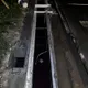 魂斷排水溝！新北工地夜班保全巡場「頭下腳上」摔死