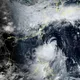 米克拉外圍雨彈「明起連掃3天」　全台雨量一片橘紅