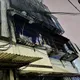 北市南港晚間民宅竄火煙　1人受困頂樓送醫