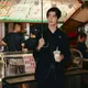金曲37/莫文蔚爆紅貝斯手首發聲！PO台灣夜市照帥翻　昔面臨截肢危機