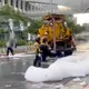 影/南港車站消防泡沫外洩！淹沒道路驚人畫面曝光