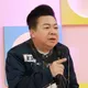 董至成昔「被火燙臉」痛苦倒地送醫！胡瓜：包得跟木乃伊