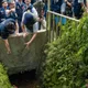 巴威逼近！蔣萬安赴內湖視察防颱整備：提前部署、嚴陣以待
