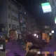 影/北市凌晨情侶街頭大吵　女暴怒砸男友車2人被送辦