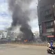 影/黑煙蔽天！台中一中商圈驚傳火警　12台機車遭火噬