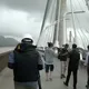 中颱巴威暴風圈將襲！淡江大橋20時起封閉　可改走關渡大橋