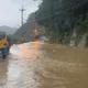 影/驚悚！竹東露營返程驚傳意外　正妹騎車打滑「慘摔深水溝」