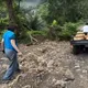 影/巴威颱風重創南庄道路! 農用搬運車成唯一交通工具