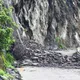 影/暴雨釀山崩!屏東霧台佳暮部落淪孤島 聯外道路全斷