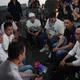 藍營小雞絕食抗議毒油！蔣萬安、李四川赴凱道慰問
