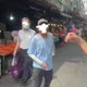 葉元之陪李四川板橋市場掃街　驚傳助理遭攻擊