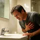 洗澡胸痛到昏厥！46歲老菸槍血管塞99％　一度心跳驟停