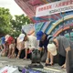 影/被害人家屬凱道集體下跪　向總統府及法院卑微訴求