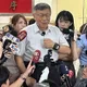 腳鐐換手鐶！柯文哲開酸：看有沒有電子項圈