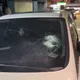 一中街泡沫紅茶店爆鬥毆！男遭球棒攻擊　6惡煞砸車後逃逸