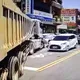 影/桃園重大事故！砂石車「逆向衝機車群」3人緊急送醫
