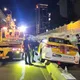 影/北市建國高架計程車自撞匝道口　運將毒駕遭逮捕送辦