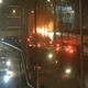 影/北市市民高架貨車自燃陷火海　駕駛跳車逃生警消馳援