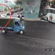 影/新北重機擦撞執勤中救護車　騎士噴飛慘摔送醫