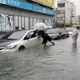 影/台南雨炸成災！永康、仁德「水淹到大腿」　警急拉封鎖線