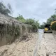 高雄豪雨狂炸！月世界土石坍方搶通　觀音山持續封閉