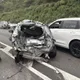 國道3號南港段貨車連撞3車　轎車全毀變形2人受傷