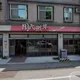 台南「周氏蝦捲」老店出事！遭雨衣男「潑灑百隻活蟑螂」