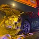 影/悚！國3和美段自撞車頭毀爛　42歲男20米高空墜橋亡