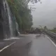雨彈狂炸！台20線南橫桃源段「邊坡坍方」　道路封閉搶修
