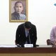 鞠躬致歉！傅崐萁重磅承諾庇護工場：總統府棄單的國民黨團全包了