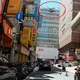 北市花盆高空砸落！騎士停讓行人　差1秒險被砸中