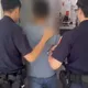 影/北市木柵停車糾紛爆衝突　鐵撬男開車門打傷駕駛