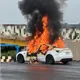 悚！竹北電動車全面燃燒火勢猛竄　40歲男受困身亡