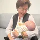 缺席魏平政競總成立在忙什麼事？王惠美突曬「抱孫照」