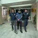影/桃機劫持實習生肚劃20公分傷！男傷4人　移送桃檢
