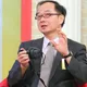 王瑞德半夜喊「視網膜剝離！全黑看不見！」被酸現世報　嗆提告網友