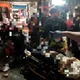 影/宛如戰場！新竹竹東市場倒車撞攤釀瓦斯火　4人受傷