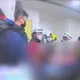 影/濺血畫面曝！富邦人壽業務遭砍命危　疑保戶持3刀行兇